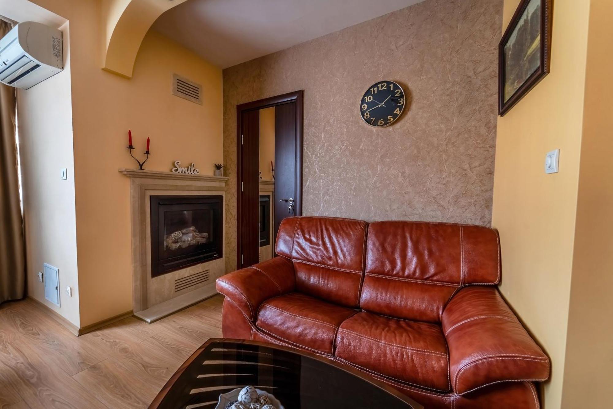 Апартамент Грация Veliko Tarnovo Exterior photo