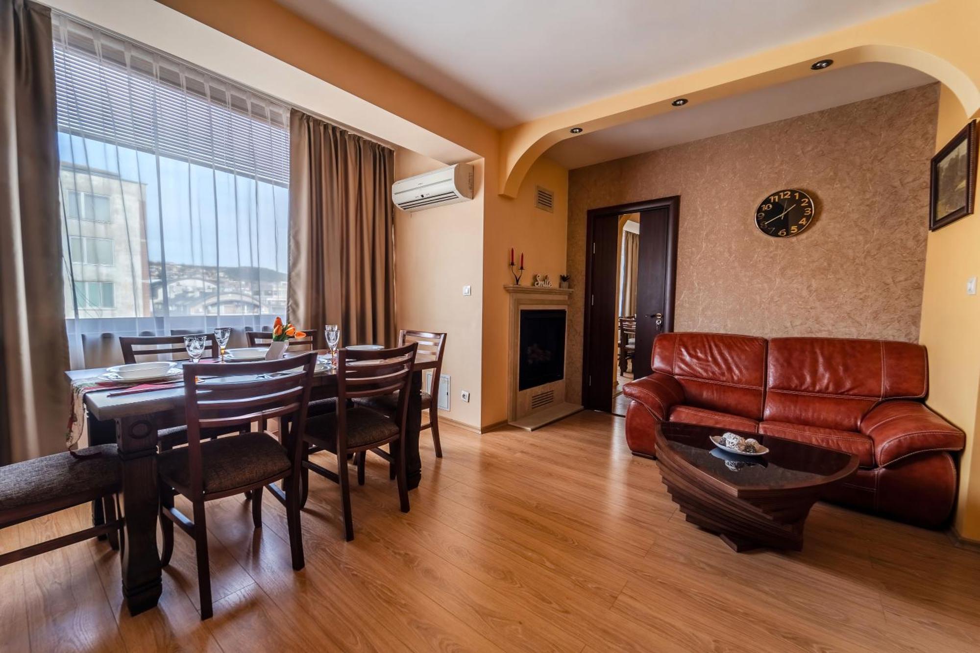 Апартамент Грация Veliko Tarnovo Exterior photo